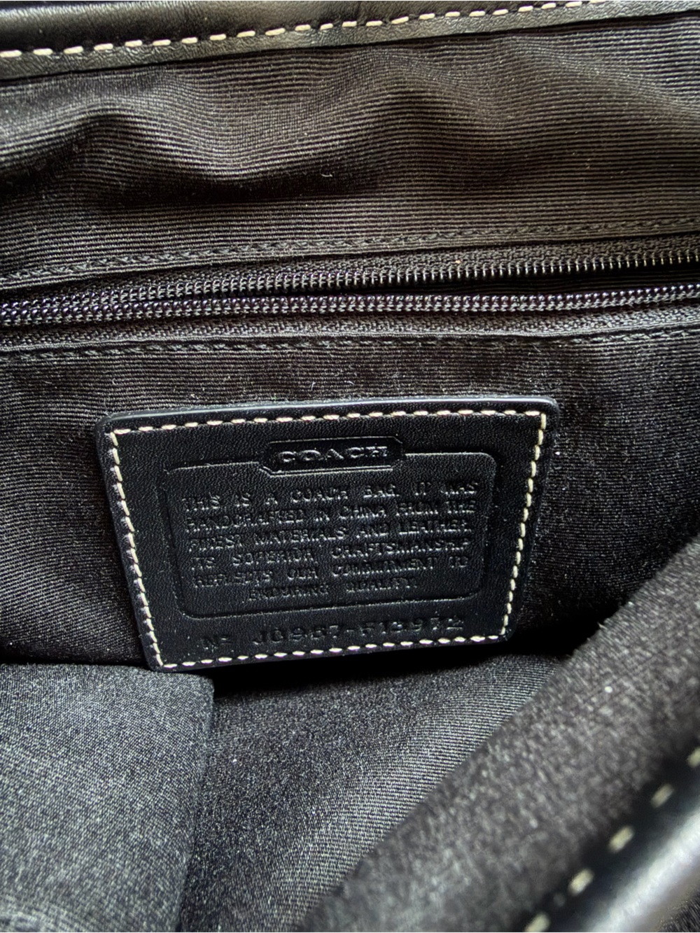 Coach Hamptons Shoulder Bag Signature Jacquard Canvas Leather - Picture 9 of 13